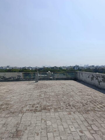 Balcony in 3 BHK Builder Floor at Sector 45 – for Rent
