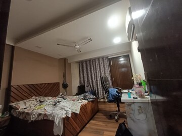 Master Bedroom in 4 BHK Builder Floor at Ansal Sushant Lok I, Sector 43 – for Rent