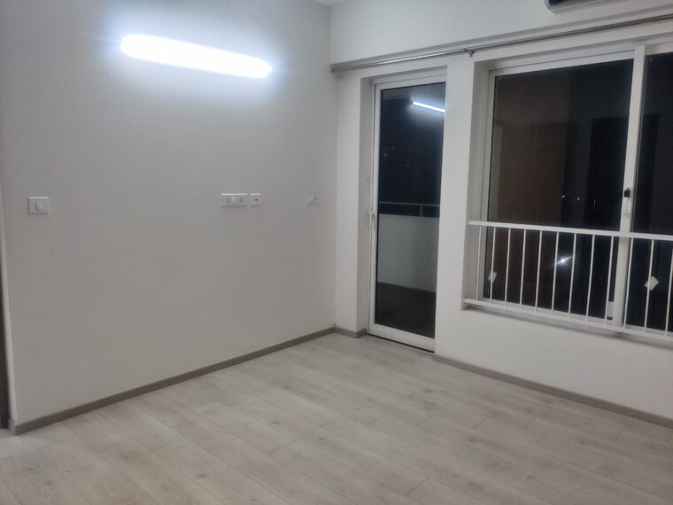 Master Bedroom, shapoorji-pallonji-joyville-phase-2 3 Bedroom 1852 Sq.Ft. Apartment In Sector 102 Gurgaon 8477936