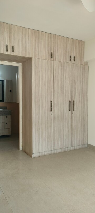 Master Bedroom in 4 BHK Apartment at Emaar Emerald Floors Premier, Sector 65 – for Rent