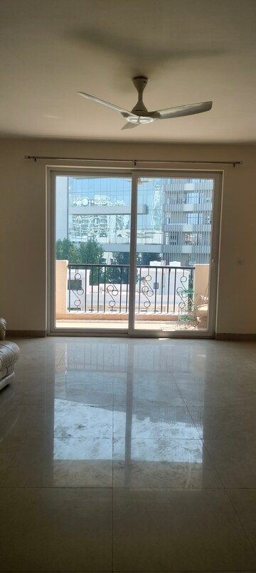 Master Bedroom in 4 BHK Apartment at Emaar Emerald Floors Premier, Sector 65 – for Rent
