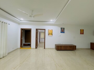 Living Room in 4 BHK Villa at Hi Tech City – for Rent