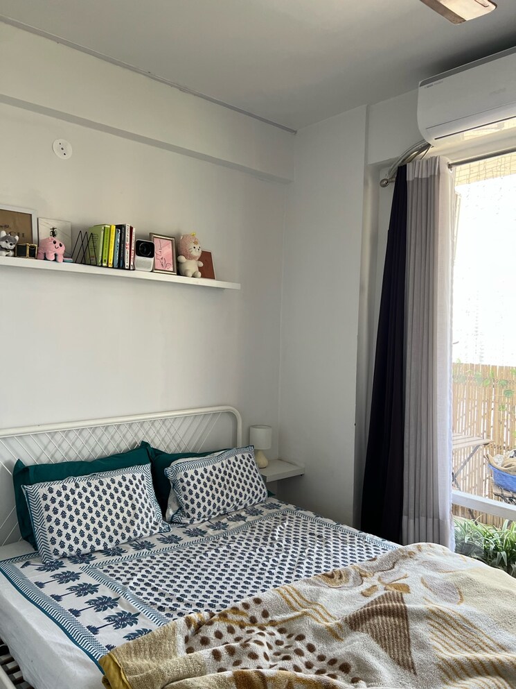 Bedroom, signature-global-grand-iva 2 Bedroom 605 Sq.Ft. Apartment In Sector 103 Gurgaon 8477952