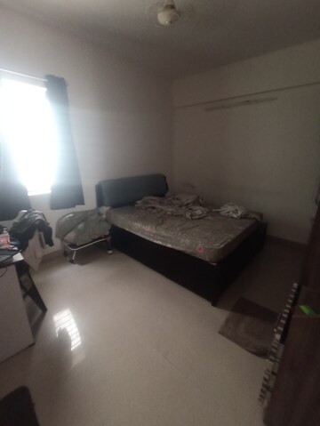 Master Bedroom in 2 BHK Apartment at Meda R R Residency, Hsr Layout – for Rent