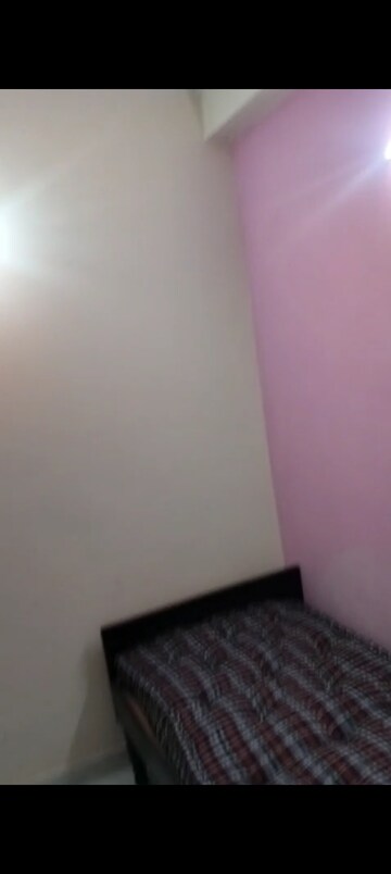 Room in 2 BHK Builder Floor at New Ashok Nagar – for Rent