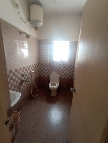 Bathroom in 2 BHK Apartment at Meda R R Residency, Hsr Layout – for Rent