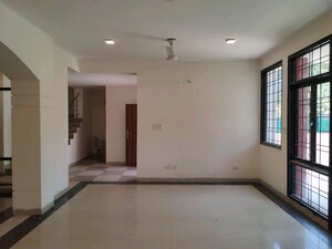 Building Lobby in 4 BHK Villa at Sector 48 – for Sale