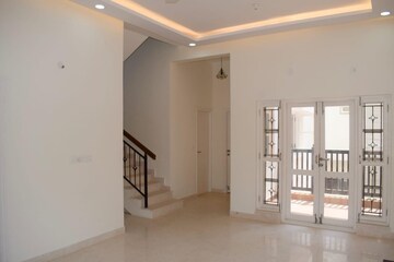 Master Bedroom in 3 BHK Villa at Prestige Augusta Golf Village, Kothanur – for Rent