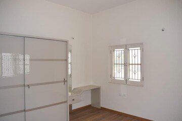 Master Bedroom in 3 BHK Villa at Prestige Augusta Golf Village, Kothanur – for Rent