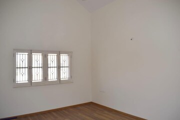 Master Bedroom in 3 BHK Villa at Prestige Augusta Golf Village, Kothanur – for Rent