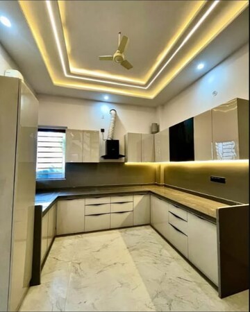 3 BHK Builder Floor – Exterior View View at Sector 33 - for Rent