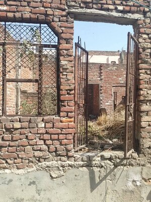  Plot – Exterior View View at RWA Choudhary Jagram Marg, Mukundpur - for Sale