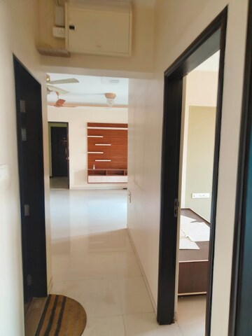 Room in 2.5 BHK Apartment at Nyati Evara 2, Undri – for Rent