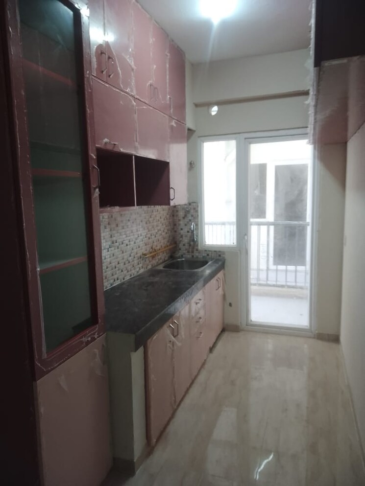 Kitchen, op-floridaa 2 Bedroom 473 Sq.Ft. Apartment In Sector 82 Faridabad 8478070