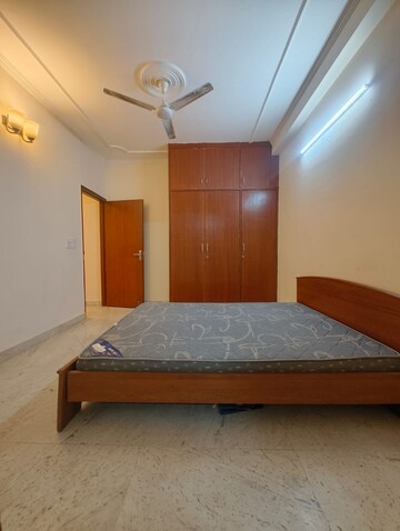 Bedroom in 2 BHK Builder Floor at Saket – for Rent