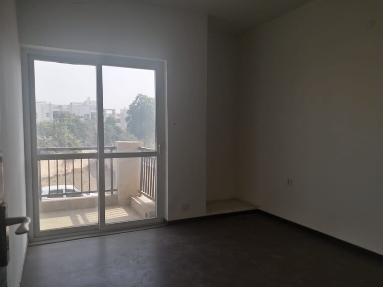 Master Bedroom, bptp-park-towers 4 Bedroom 1510 Sq.Ft. Builder Floor In Sector 77 Faridabad 8478078