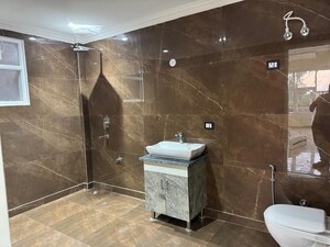 Bathroom in 3 BHK Builder Floor at Sector 43 – for Sale