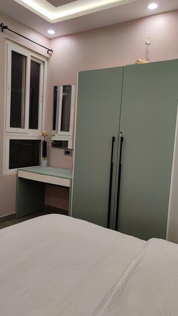 Room in 2 BHK Independent House at Gomti Nagar – for Rent