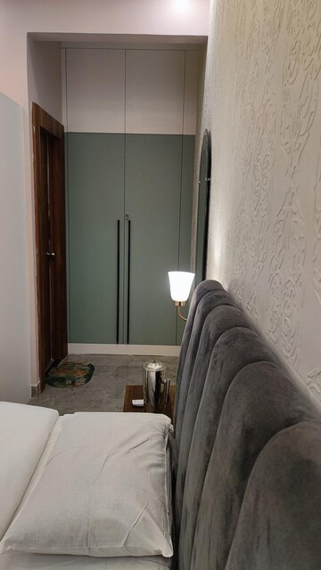 Room in 2 BHK Independent House at Gomti Nagar – for Rent