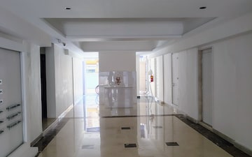 1.5 BHK Apartment For Rent in Neel Sagar Vile Parle West, Vile Parle West