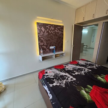 2 BHK Apartment For Rent in Pyramid Fusion Homes, Sector 70a