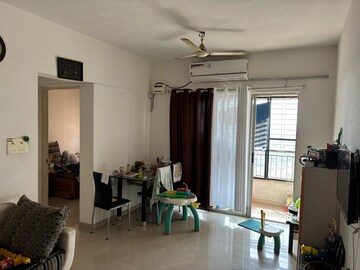 2 BHK Apartment For Rent in Lodha Casa Bella Gold, Dombivli East