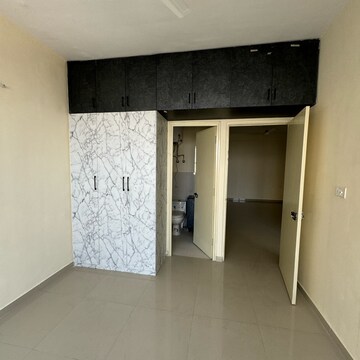 Room in 2 BHK Apartment at Pyramid Fusion Homes, Sector 70a – for Rent