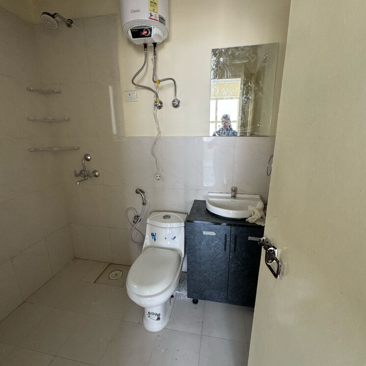 Bathroom, pyramid-fusion-homes 2 Bedroom 698 Sq.Ft. Apartment In Sector 70a Gurgaon 8478172