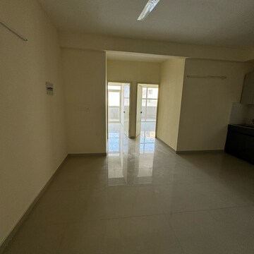 Room in 2 BHK Apartment at Pyramid Fusion Homes, Sector 70a – for Rent