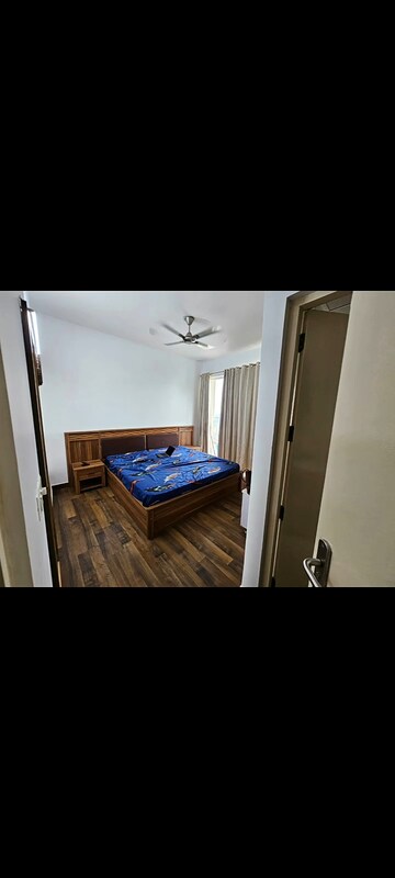 Bedroom in 4 BHK Apartment at Conscient Heritage Max, Sector 102 – for Rent