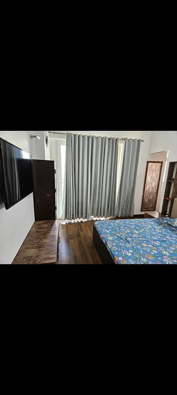 Bedroom in 4 BHK Apartment at Conscient Heritage Max, Sector 102 – for Rent