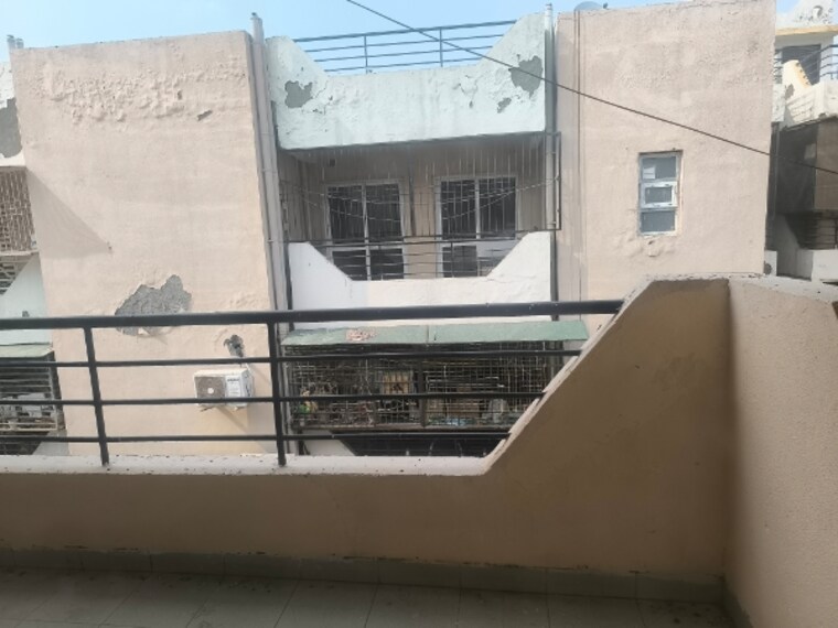 Living Room, bptp-park-81 3 Bedroom 2700 Sq.Ft. Apartment In Sector 81 Faridabad 8478368