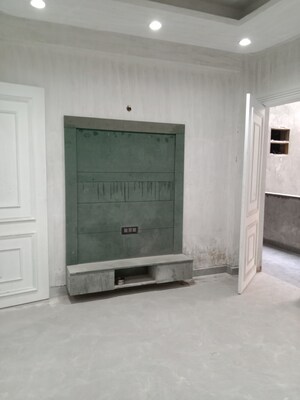 Master Bedroom in 4 BHK Builder Floor at Sector 42 – for Sale