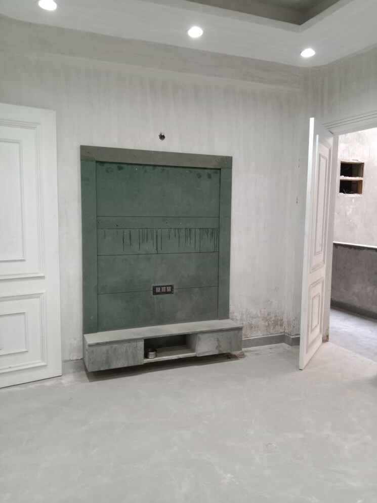 Master Bedroom, sector 42 4 Bedroom 1800 Sq.Ft. Builder Floor In Sector 42 Faridabad 8478407