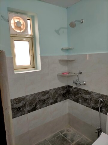 Bathroom in 2 BHK Apartment at Signature Global Orchard Avenue, Sector 93 – for Rent
