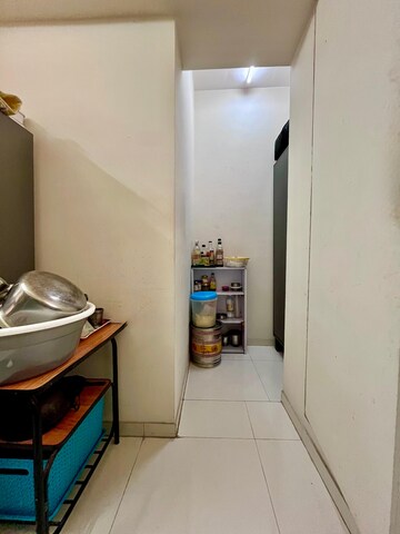  1.5 BHK Apartment at Lodha Amara, Kolshet Road – for Sale