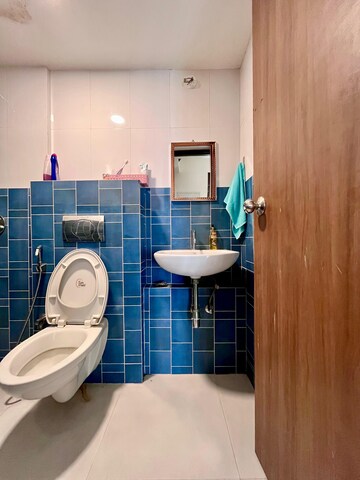 Bathroom in 1.5 BHK Apartment at Lodha Amara, Kolshet Road – for Sale