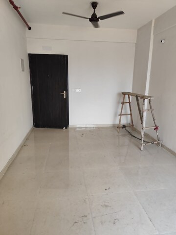 2 BHK Apartment For Rent in Signature Global Proxima, Sector 89