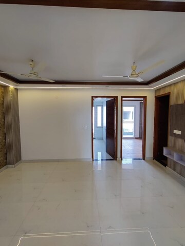 3 BHK Builder Floor For Rent in Gms Road