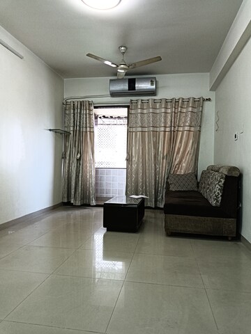 Living Room in 1 BHK Apartment at Seawoods – for Rent