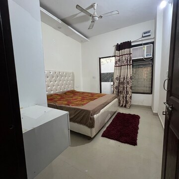 Room in 2 BHK Apartment at Kharar Landran Road – for Rent