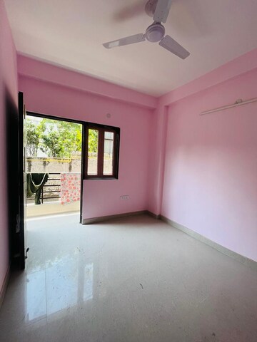 2 BHK Builder Floor For Rent in Paryavaran Complex