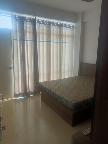 2 BHK Apartment For Rent in Breez Global Heights, Sohna Sector 33
