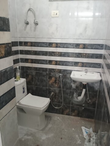 1 RK Builder Floor – Map Location View at New Ashok Nagar - for Rent