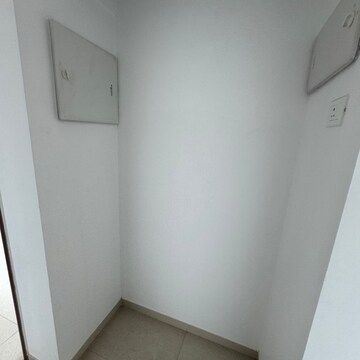  3 BHK Apartment at Kalpataru Immensa, Kolshet Industrial Area – for Sale