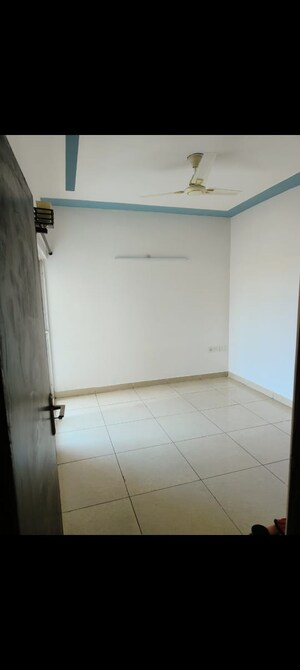 Master Bedroom in 3 BHK Apartment at Ajnara Grand Heritage, Sector 74 – for Sale