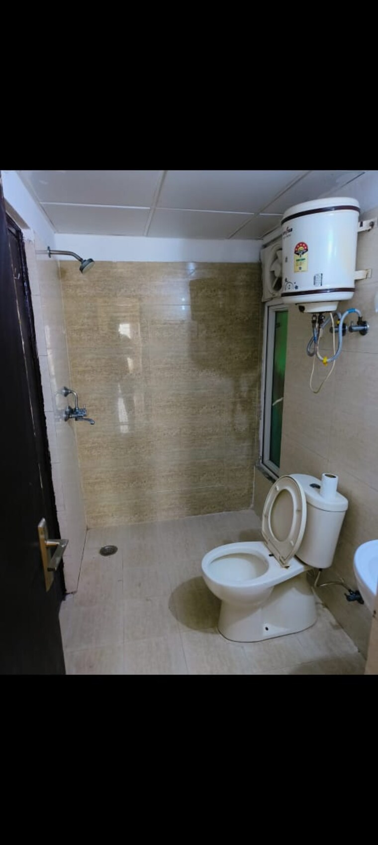 Bathroom, ajnara-grand-heritage 3 Bedroom 1395 Sq.Ft. Apartment In Sector 74 Noida 8478619