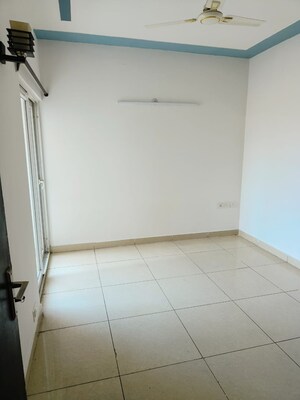 Master Bedroom in 3 BHK Apartment at Ajnara Grand Heritage, Sector 74 – for Sale