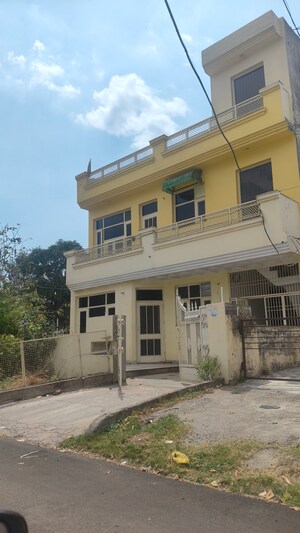 5 BHK Villa For Sale in Sector 26