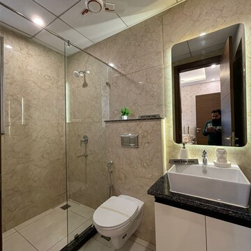 Bathroom in 3 BHK Apartment at Smart World Orchard, Sector 61 – for Rent